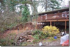 Gentry keeping an eye on his girls.